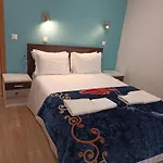 Martim Moniz 28 Vendégház *