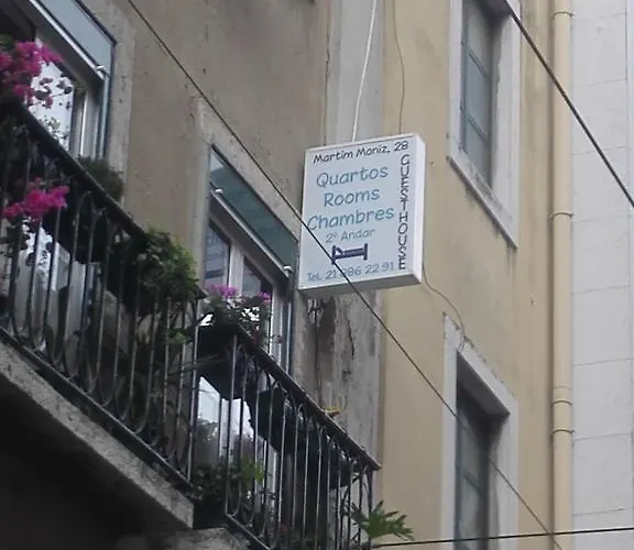 Гостевой дом Martim Moniz 28 Лиссабон