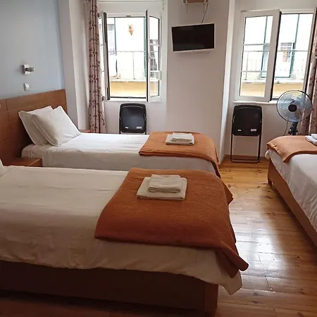 마르팅 모니스 28 *