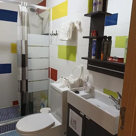 Guest house Martim Moniz 28