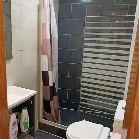 Guest house Martim Moniz 28