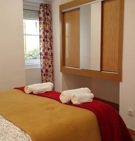 Guest house Martim Moniz 28 *