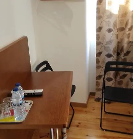 Guest house Martim Moniz 28