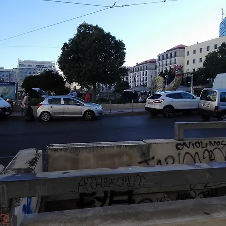 Pensjonat Martim Moniz 28 *